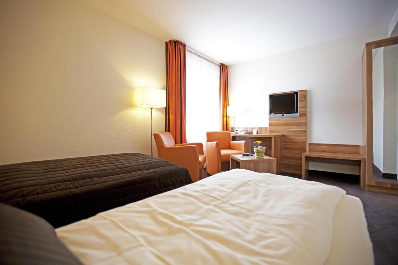 Hotel Hirsch Leonberg Chambre photo